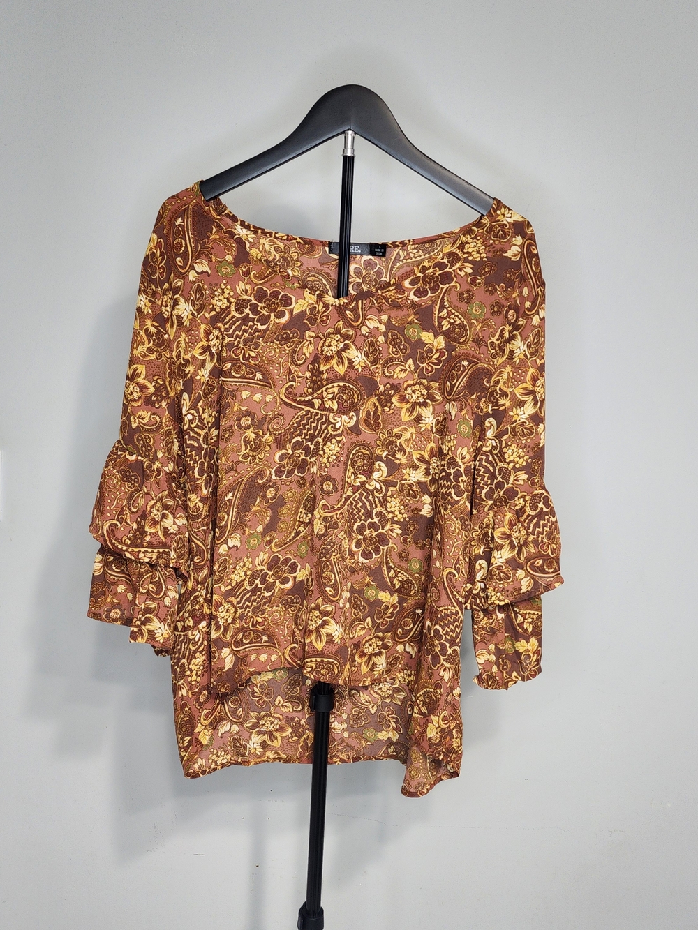 CURE. Vintage Inspired Peasant,Paisley Top Size L BOHO